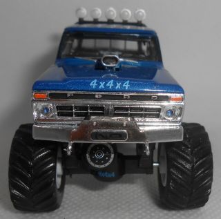 GreenLight 1974 Ford F - 250 Midwest 4 Wheel Drive Center Kings of Crunch Loose 3