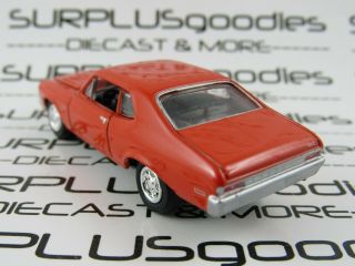 Johnny Lightning 1:64 LOOSE Collectible Orange 1971 CHEVROLET NOVA Diorama Car 2