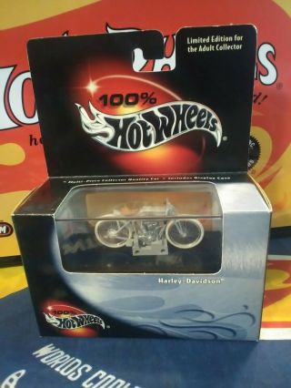 Hot Wheels 100 Harley Davidson Black Box W/ Display Real Riders 1 64