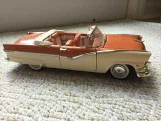 Ertl American Muscle 1956 Ford Sunliner Convertible 1:18 Diecast No Box