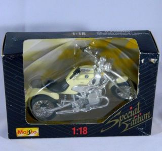Maisto Special Edition Diecast BMW Motorcycle 1:18 Scale Yellow 1200 Bike 2