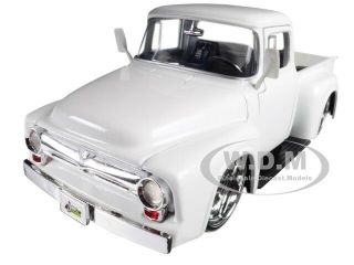 Boxdented 1956 Ford F - 100 Pickup Truck White 1/24 Diecast Model Car Jada 99043