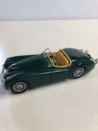 Burago Green (1948) Jaguar Xk 120 Roadster Die Cast Car - 1:24 - 7 " - Metal S4