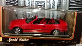 1:18 Scale Model By Maisto 1993 Bmw 325i Convertible In Red.