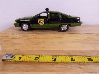 Vintage Road Champs 1:43 Die Cast Green Chevrolet Caprice Maryland State Police