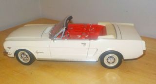 Mira Golden Line 1964 1/2 Ford Mustang 1/18 Scale Cream Color Stunning