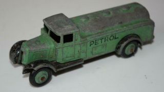 Dinky Toys - 25 Series Tanker - Green / Petrol 25