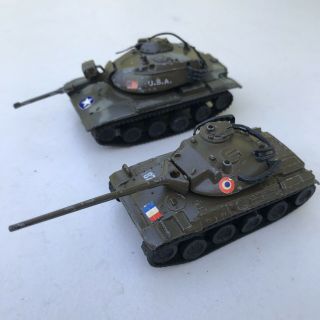 Two Zylmex Military Tanks T401 Usa M60 A1 (14) & T406 France Amx 30 Napoleon