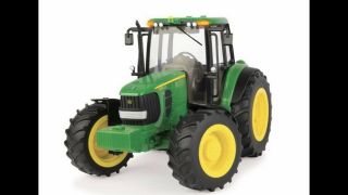 Ertl 1/16 Scale John Deere Big Farm 7330 Tractor With Lights & Sounds