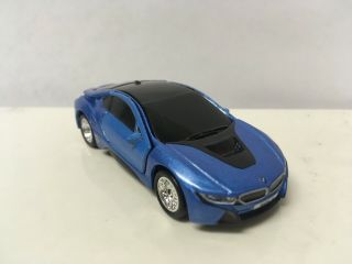 2016 16 Bmw I8 Collectible 1/64 Scale Diecast Diorama Model