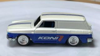 Hot Wheels ‘69 Volkswagen Squareback Vw Blue & White 1/64 Real Riders Koni