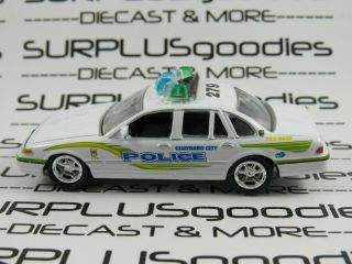Johnny Lightning 1:64 Loose 1997 Ford Crown Victoria Guaynabo City Police Car