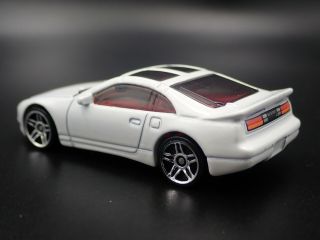 1989 - 2000 NISSAN 300ZX 1:64 SCALE LIMITED COLLECTIBLE DIORAMA DIECAST MODEL CAR 3