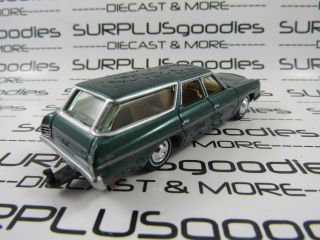 Johnny Lightning 1:64 Scale LOOSE Green 1973 CHEVROLET CAPRICE Station Wagon 3