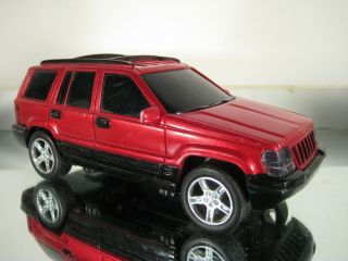 1999 Jeep Grand Cherokee Wj Red 1:32 Plastic Toy Car By Toymax - No Keyfob