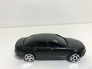 Audi A8 Maisto 1/26 Scale Miniature Car Metallic Forest Green Dark Gray Black 3