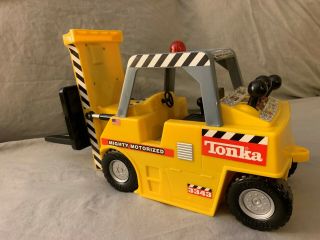 Tonka 3343 Mighty Motorized Fork Lift Hands On Control Fork Lift