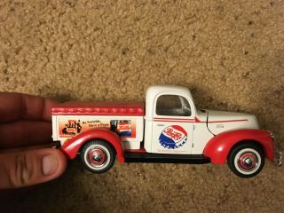 Pepsi - Cola Ford Pickup Delivery Truck 1940 Diecast Metal Model Toy 1:32 Scale