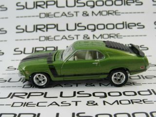 Johnny Lightning 1:64 Scale Loose Green 1970 Ford Mustang Boss 302 Fastback