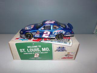 1/24 Rusty Wallace 2 Miller Lite / Hometown Edition 2005 Action Nascar Diecast