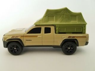 Matchbox 2016 Toyota Tacoma W/removable Tent