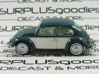 Johnny Lightning 1:64 Loose Collectible Green 1965 Volkswagen Classic Beetle Bug