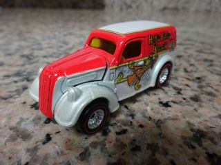 Hot Wheels Pop Culture Hanna - Barbera Hong Kong Phooey ‘34 Ford Sedan Delivery