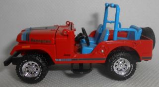 Johnny Lightning Jeep Renegade Red With Rubber Tires Missing Windshield Loose
