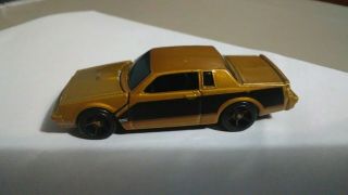 Hot Wheels 2008 Gold Buick Grand National Team: Engine Revealers Diecast Vehicle