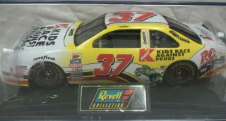 1:24 REVELL Diecast NASCAR Jeremy Mayfield Kmart 37.  IN DISPLAY CASE 2