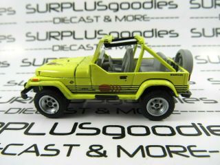 Greenlight 1:64 Loose Collectible Yellow 1990 Jeep Wrangler Islander Topless