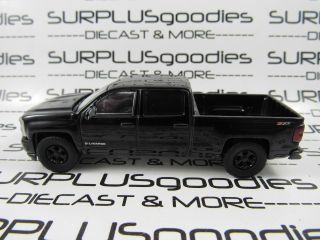 Greenlight 1:64 Loose Murdered Out Double Cab 2016 Chevrolet Silverado Pickup