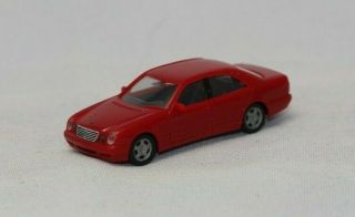 Herpa Germany Ho 1:87 Mercedes Benz E Class Red