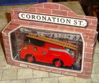 Lledo - Days Gone - Dennis F8 Fire Engine - Coronation St - Weatherfield - Boxed