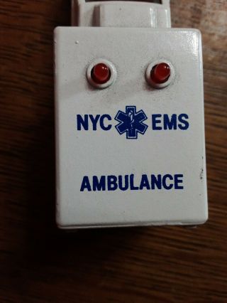 Majorette Sonic Flashers Car Nyc Ambulance Ems 222 York City