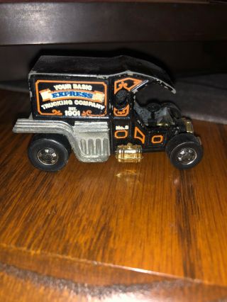 1976 Hot Wheels Black T - Totaller Your Basic Express Co.  1901 Model A Ford Truck