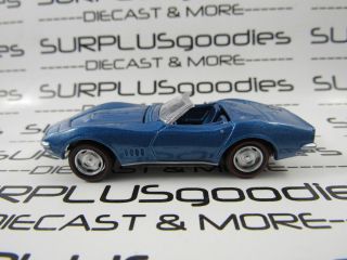 Johnny Lightning 1:64 Loose Collectible Blue 1968 Chevrolet Corvette Convertible