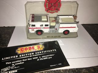 1998 Code 3 City Of Denver Fire Department Engine 7 Fire Truck In 1/64 Scale