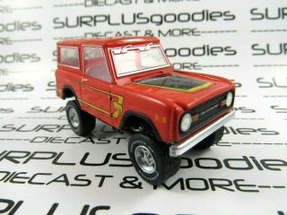 Greenlight 1:64 Scale LOOSE Classic Orange - Red Lifted 1977 FORD BRONCO Off - Road 5