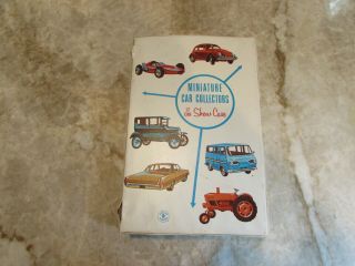 1966 Mattell Miniature Car Collectors 12 Car Show Case,  12 Dividers,  Can Do 24
