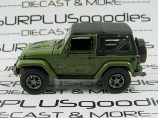 Greenlight 1:64 Loose Collectible Green 2016 Jeep Wrangler 75th Anniversary
