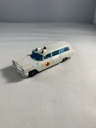 Lesney Matchbox 1:64 No.  54 S&s Cadillac Ambulance