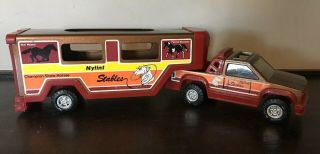 16” Nylint Stables - Champion Show Horses - Pick Up & Horse Trailer