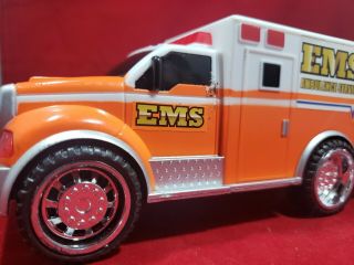 Road Rippers Ambulance Paramedic Fire Police Rescue 14 " Lights Up Sirens Euc