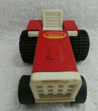VINTAGE TONKA RED AND WHITE LAWN TRACTOR WITH ATTACHED TRAILER 3