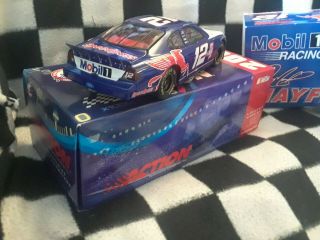 Action 1/24 Scale 12 Mobil 1 2001 Jeremy Mayfield Diecast Car NASCAR 5
