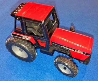 Big Farm Ertl Case International 2294 Farm Tractor 1:32 Red 1993 3