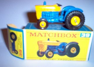 Matchbox Lesney Vintage 39 Ford Tractor 1950 