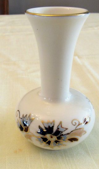 Zsolnay Pecs White Bud Vase Hand Painted With Blue Cornflowers 4.  5 " Tall