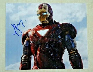 Robert Downey Jr.  / Ironman / Signed 8x10 Celebrity Photo /